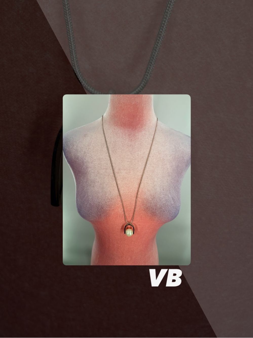 EUC VB Oversized Faux Pearl Necklace